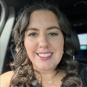 Meet your Posher, Heidi